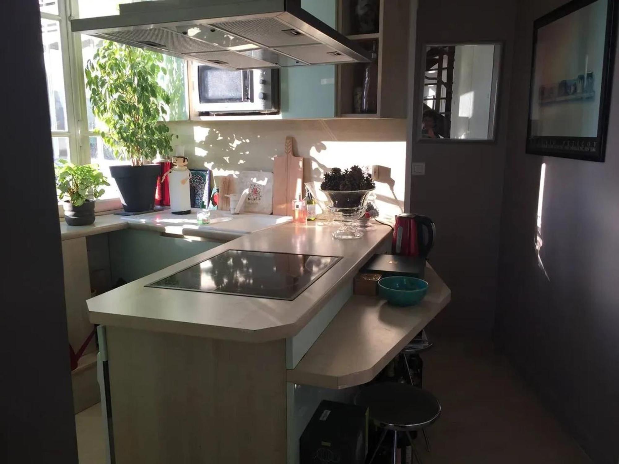 Appartement Avec Vue Sur Tour Eiffel 60 M² Parijs